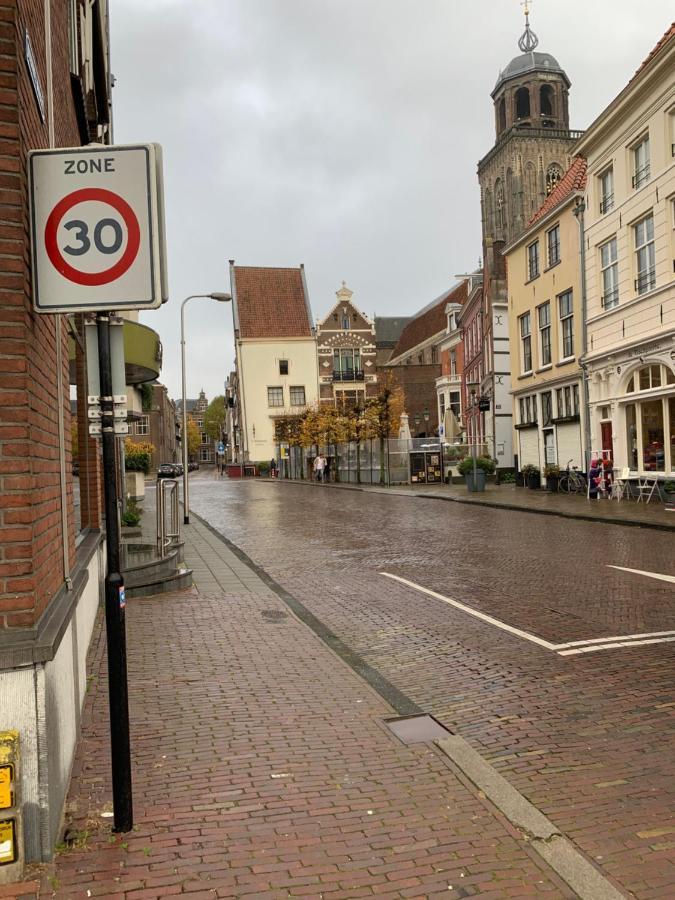 Kleinschalig Hostel In Deventer, Hartje Stad, Aan De Ijssel, Zewnętrze zdjęcie